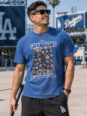 LA Dodgers 2020 World Series Champions Tee 2XL MLB Graphic Shirt